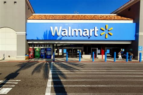Walmart pomona - Taken together, that's roughly $229 billion, or $35 billion less than Walmart. By comparison Target's food and beverage revenues last year were about $23.9 billion.. …